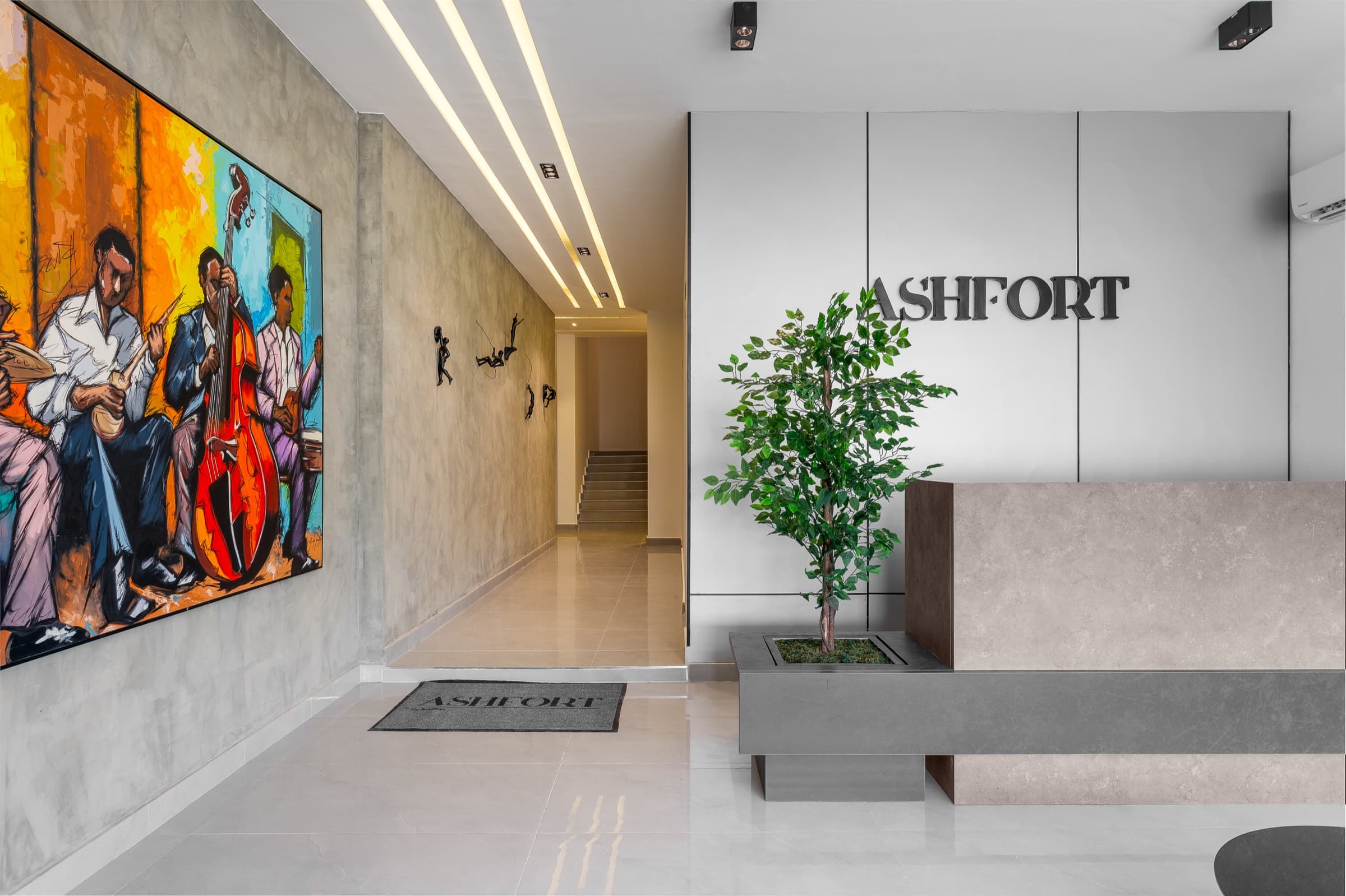 Ashfort reception lobby